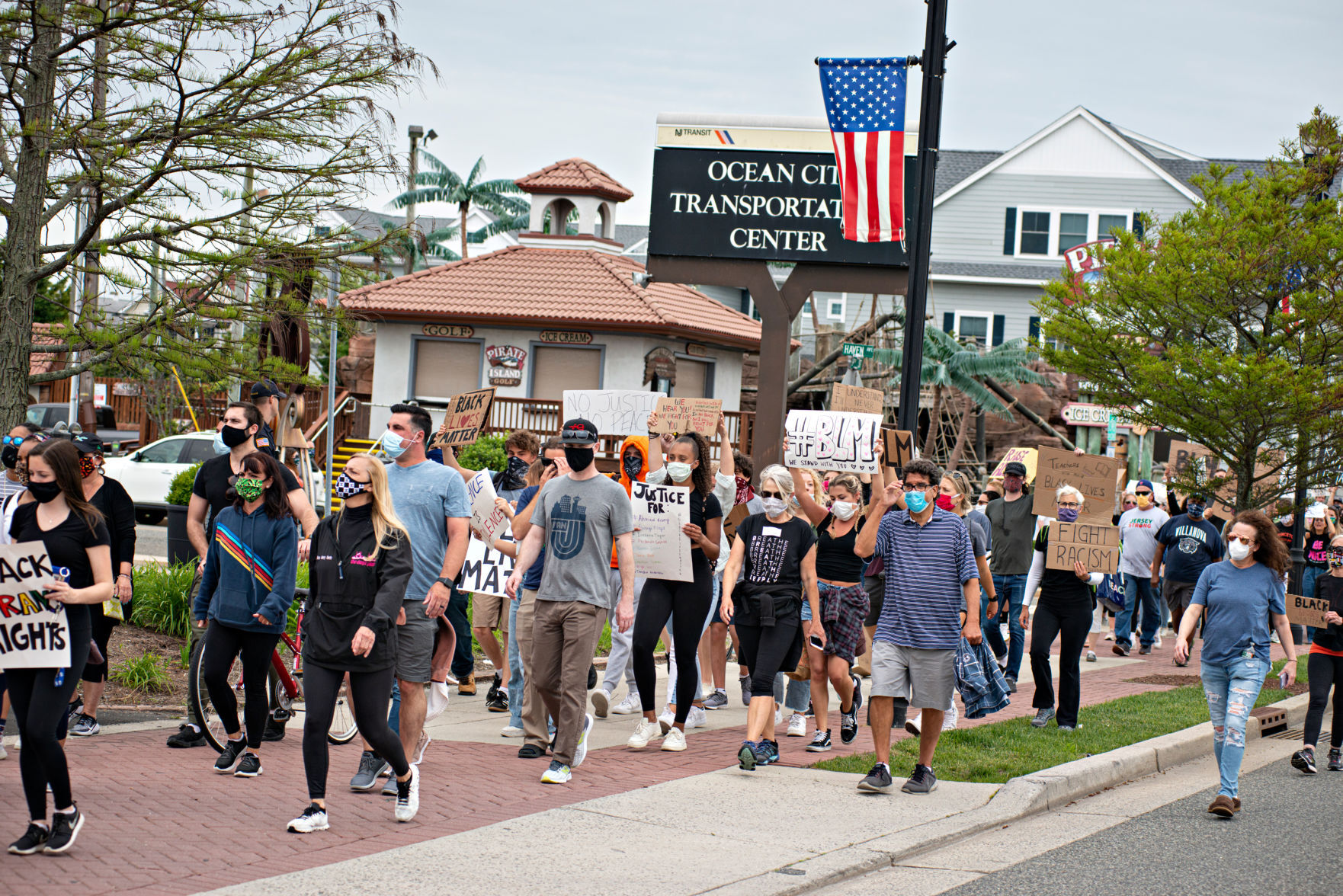 060320_nws_ocprotest